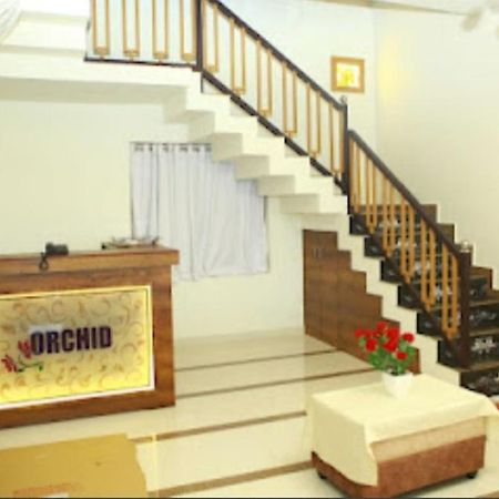 Appartamento Orchid Ranipuram Kallar  Esterno foto